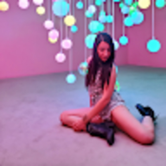 Meet your Posher, Gabriela - Picture 1 of 1